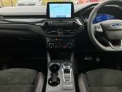 FORD KUGA 2023 (73)