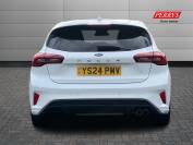 FORD FOCUS 2024 (24)