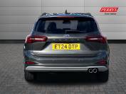 FORD FOCUS 2024 (24)