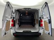 VAUXHALL VIVARO 2024 (74)