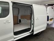 VAUXHALL VIVARO 2024 (74)