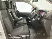 VAUXHALL VIVARO 2024 (74)