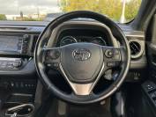 TOYOTA RAV4 2017 (17)