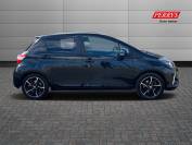 TOYOTA YARIS 2018 (67)