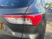 FORD KUGA 2022 (22)