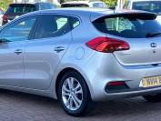 KIA CEED 2014 (14)