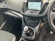 FORD KUGA 2019 (19)