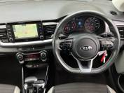 KIA STONIC 2019 (19)