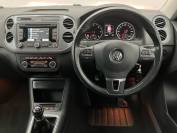 VOLKSWAGEN TIGUAN 2014 (64)