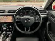 SKODA SUPERB 2019 (19)