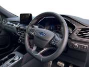 FORD KUGA 2021 (70)