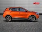 MG ZS 2022 (22)