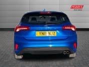 FORD FOCUS 2019 (19)