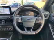 FORD FOCUS 2019 (19)