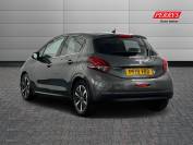 PEUGEOT 208 2019 (19)