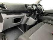 VAUXHALL VIVARO-LIFE 2021 (70)