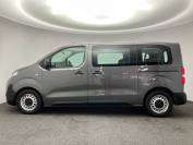 VAUXHALL VIVARO-LIFE 2021 (70)