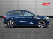 FORD KUGA 2021 (21)