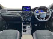 FORD KUGA 2022 (72)