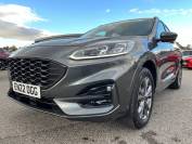 FORD KUGA 2022 (72)