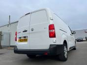 VAUXHALL VIVARO 2021 (21)