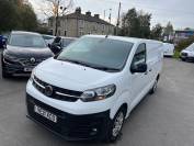 VAUXHALL VIVARO 2021 (21)