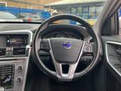 VOLVO XC60 2017 (17)