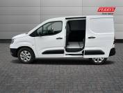 VAUXHALL COMBO CARGO 2024 (73)