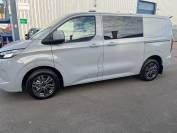 FORD TRANSIT CUSTOM 2024 (J0081)