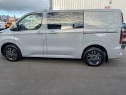 FORD TRANSIT CUSTOM 2024 (J0081)