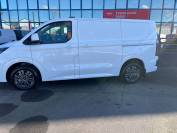 FORD TRANSIT CUSTOM 2024 (E0048 1F)