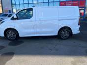 FORD TRANSIT CUSTOM 2024 (E0048 1F)