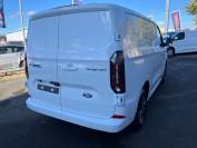 FORD TRANSIT CUSTOM 2024 (E0048 1F)