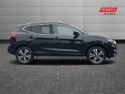 NISSAN QASHQAI 2017 (17)