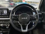 KIA STONIC 2023 (23)