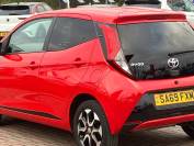 TOYOTA AYGO 2019 (69)