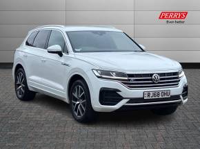 VOLKSWAGEN TOUAREG 2018 (68) at Perrys Alfreton