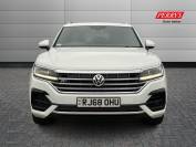 VOLKSWAGEN TOUAREG 2018 (68)