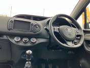 TOYOTA YARIS 2018 (18)