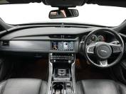 JAGUAR XF 2018 (18)