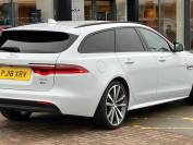 JAGUAR XF 2018 (18)