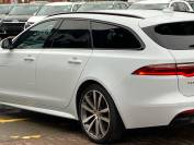 JAGUAR XF 2018 (18)