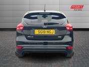 FORD FOCUS 2018 (18)