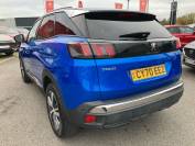 PEUGEOT 3008 2020 (70)