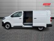 VAUXHALL VIVARO 2024 (74)