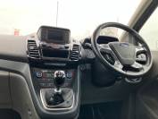 FORD GRAND TOURNEO CONNECT 2021 (21)