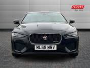 JAGUAR XE 2019 (69)