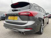 FORD FOCUS 2024 (24)