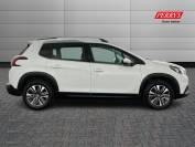 PEUGEOT 2008 2019 (19)