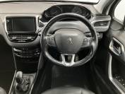 PEUGEOT 2008 2019 (19)